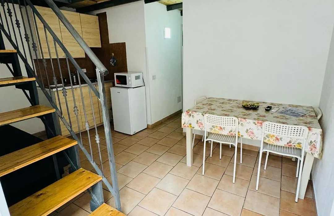 Casa Imbriani Napoli-1